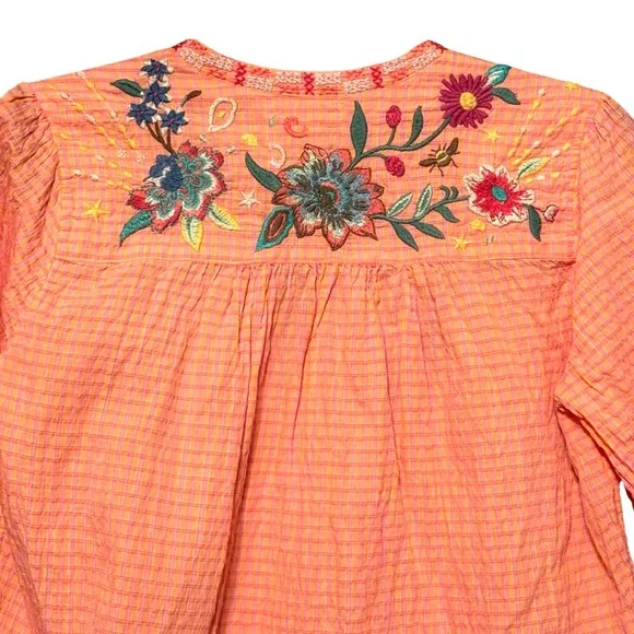 JOHNNY WAS Olinda Puff Sleeve Effortless Embroidered Lightweight Floral Blouse - Picture 10 of 13